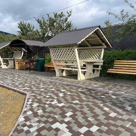 Садиба Кичера Gold Mizhhirya  المظهر الخارجي الصورة